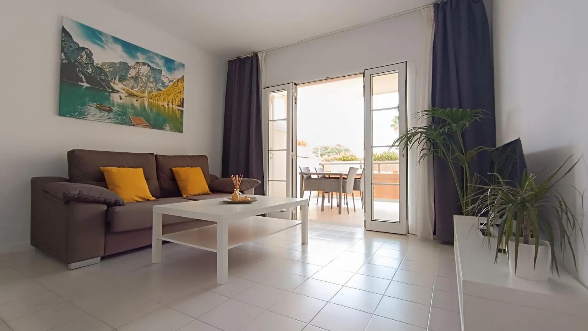Apartment Fanabe Beach - Costa Adeje, Yucca Park  Адехе